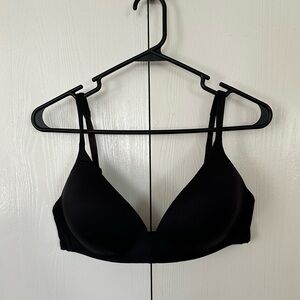 Elegant Black Victoria's Secret IPEX Bra 38C